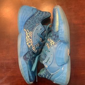 Adidas Harden Vol 4